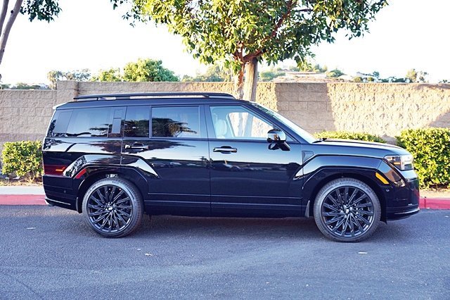 New 2025 Hyundai Santa Fe Calligraphy image 7