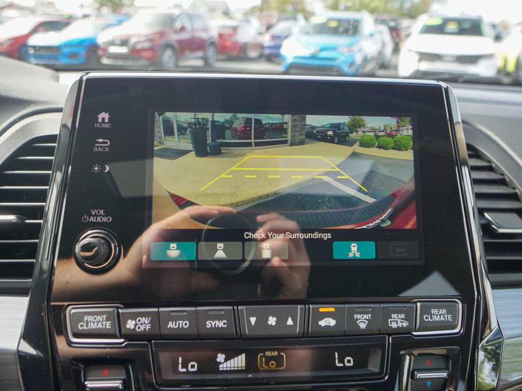 Used 2023 Honda Odyssey Elite image 24