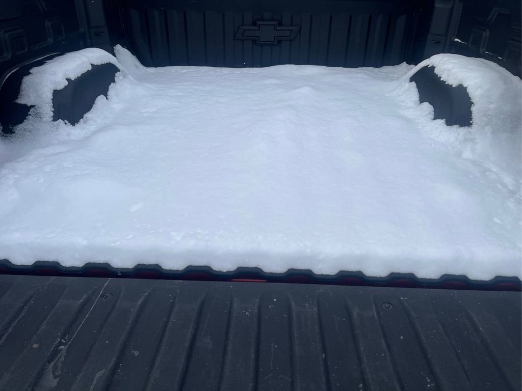 Used 2023 Chevrolet Silverado 1500 LT w/ Convenience Package II image 24