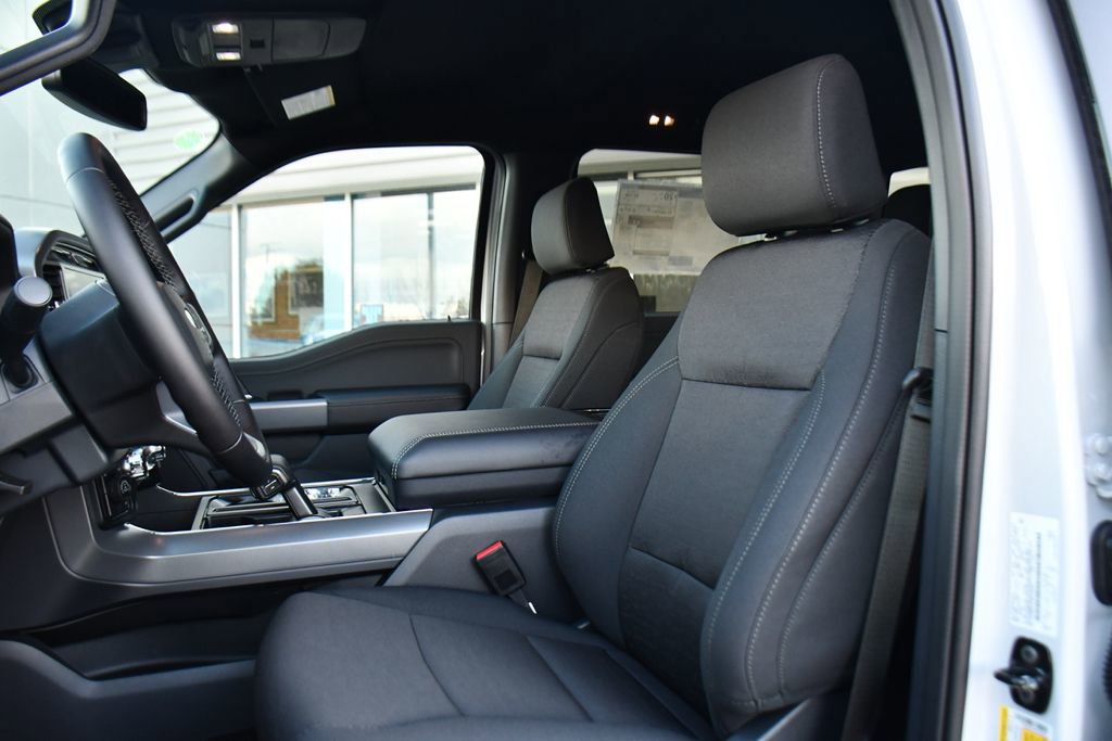 New 2025 Ford F150 XLT w/ Equipment Group 302A MID image 13