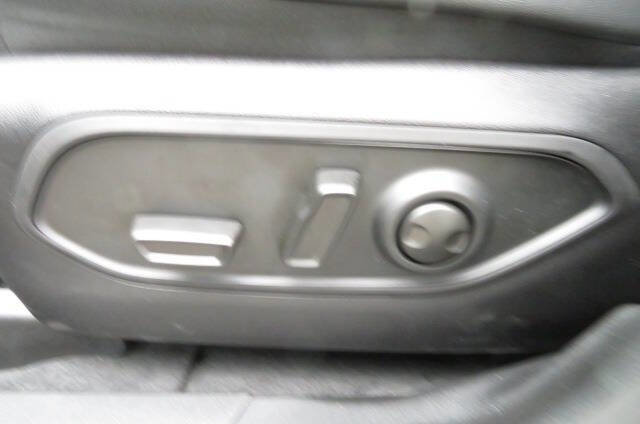 New 2026 Jeep Cherokee Limited AWD/4WD image 15