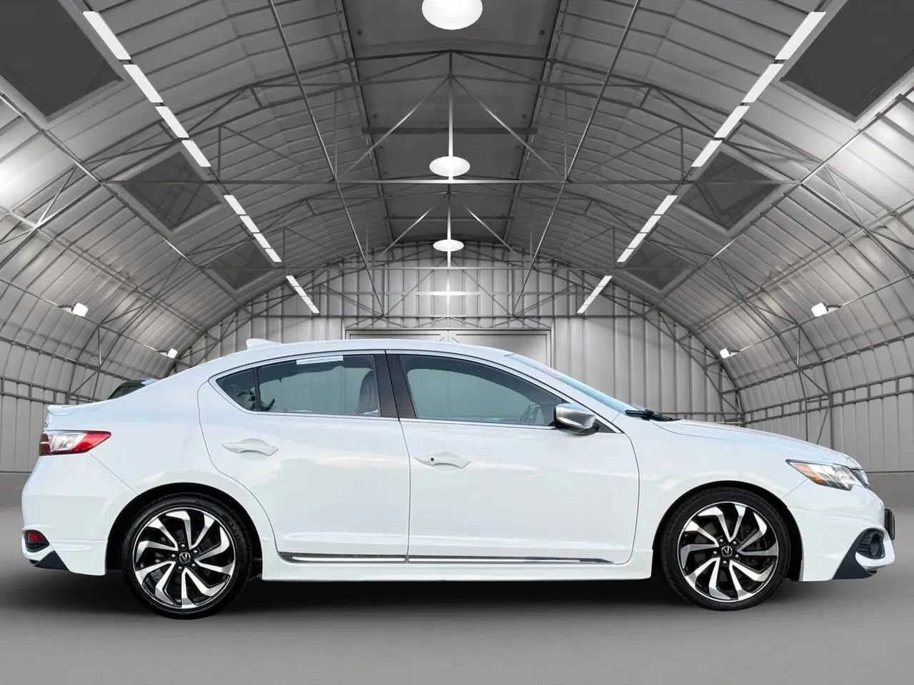 Used 2016 Acura ILX Sedan 4D image 8