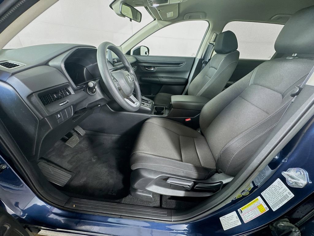 Used 2025 Honda CR-V LX image 23