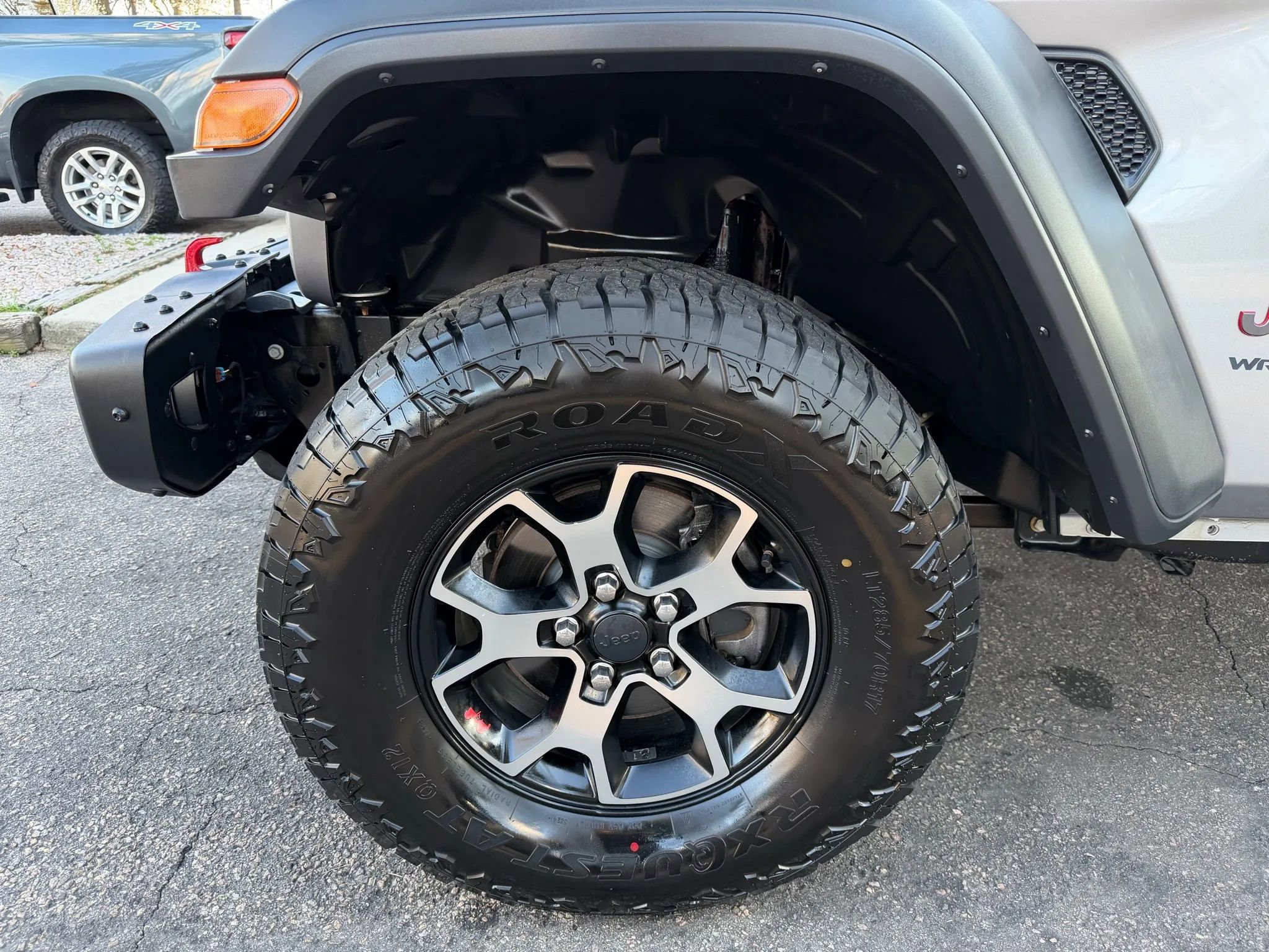 Used 2018 Jeep Wrangler Unlimited Rubicon image 35