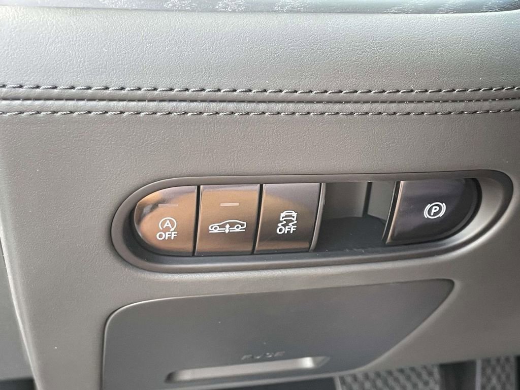 New 2026 Genesis G90 3.5T Prestige image 13