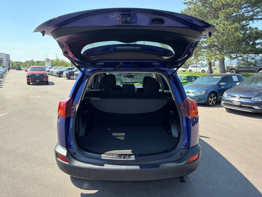 Used 2014 Toyota RAV4 LE FWD image 15