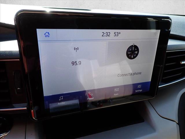 Used 2023 Ford Explorer XLT w/ Equipment Group 202A image 23