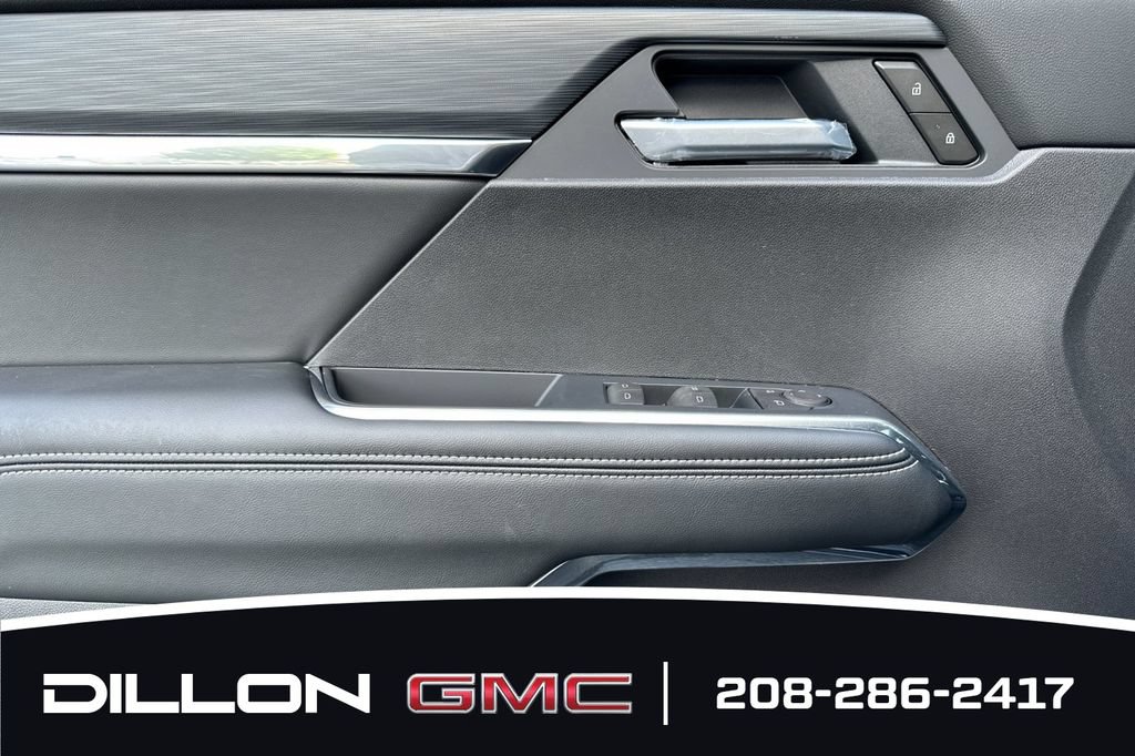 Used 2025 GMC Acadia Elevation w/ Elevation Premium Package FWD image 10