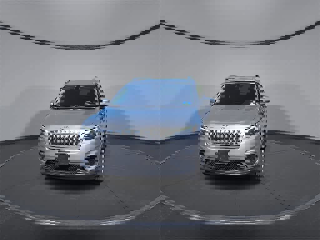 Used 2020 Jeep Cherokee Latitude image 3