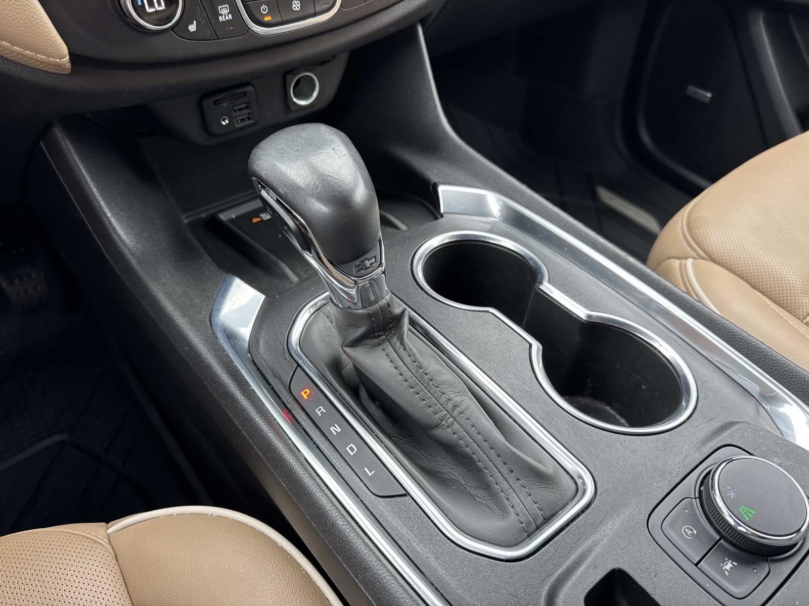 Used 2022 Chevrolet Traverse Premier w/ LPO, Floor Liner Package FWD image 26