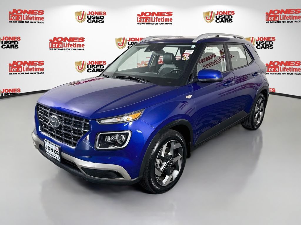 Certified 2022 Hyundai Venue Limited FWD image 13