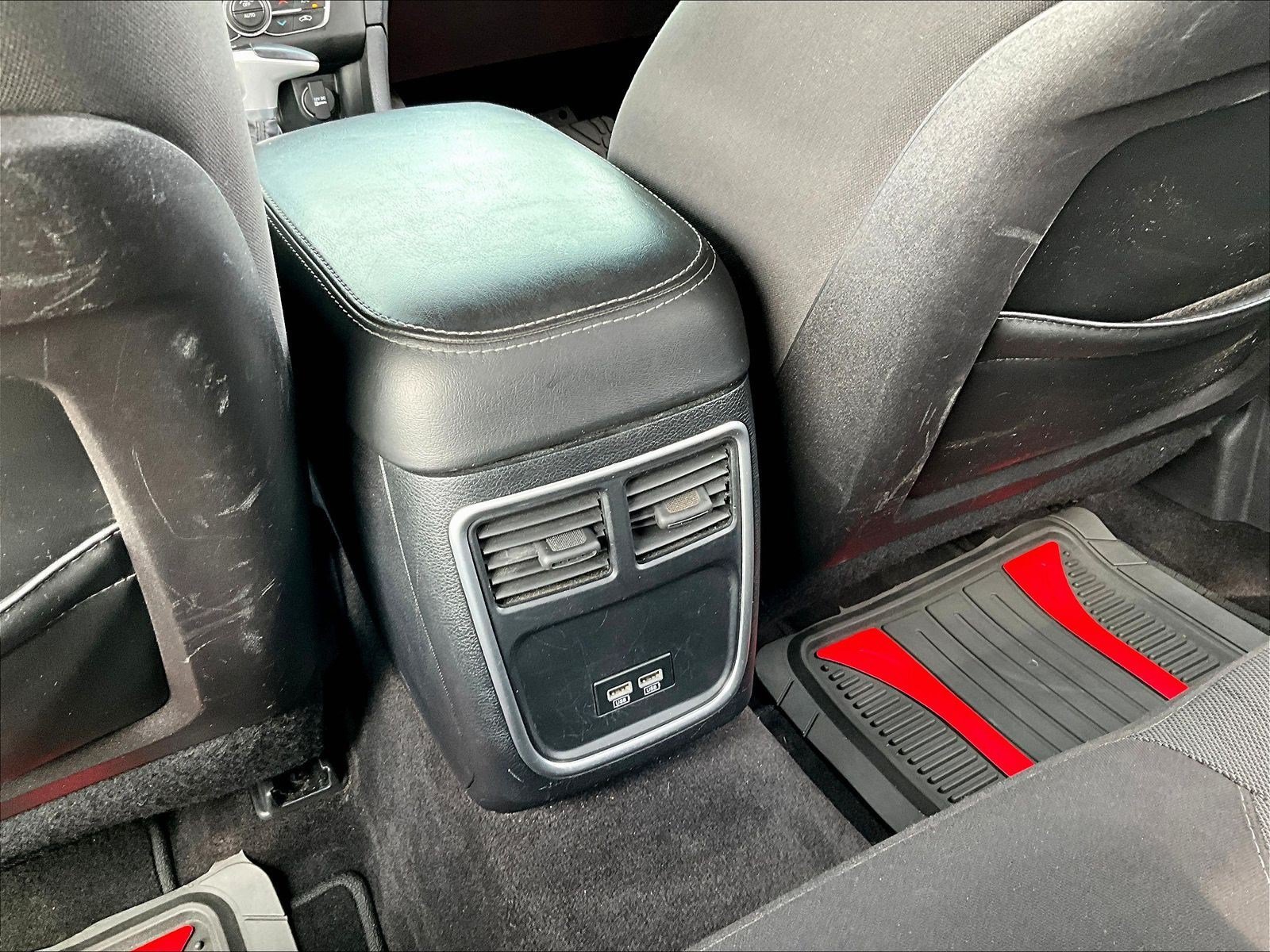 Used 2018 Dodge Charger SXT Plus RWD image 13