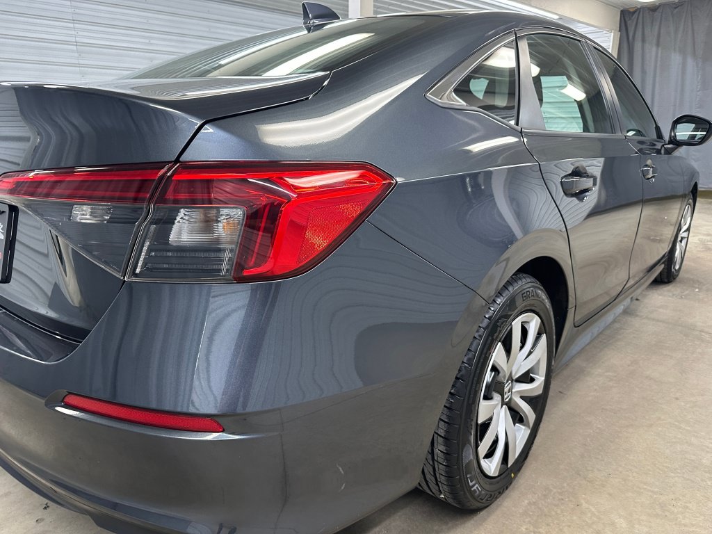 Used 2023 Honda Civic LX image 19