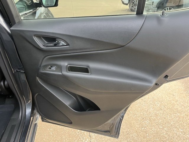 Used 2023 Chevrolet Equinox LT image 40