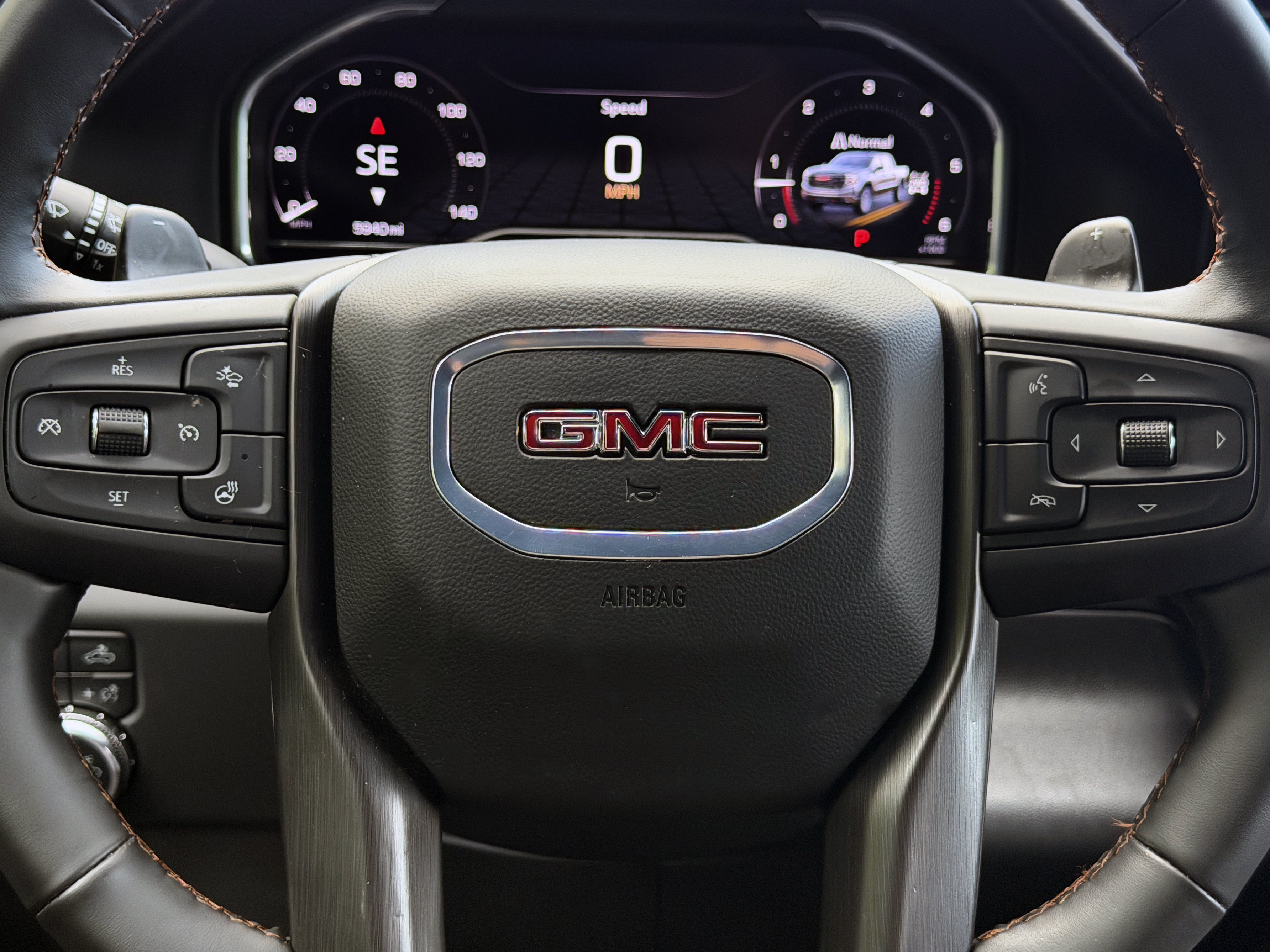 Used 2025 GMC Sierra 1500 AT4 AWD/4WD image 24