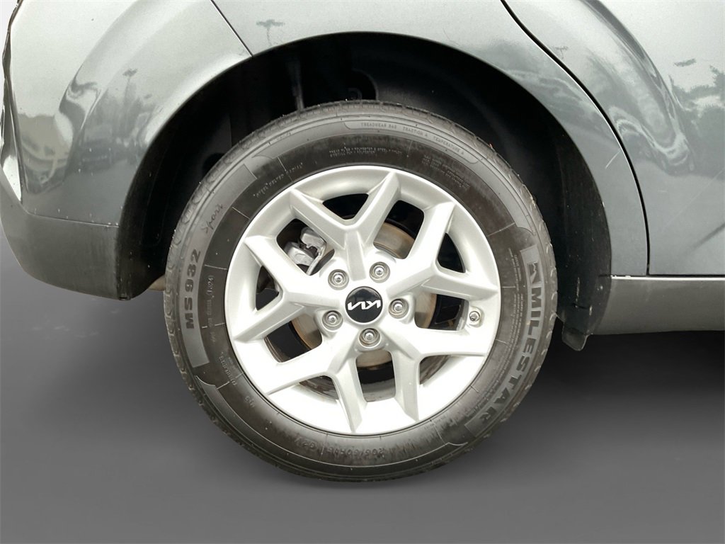 Used 2024 Kia Soul LX w/ Option Group 015 image 15