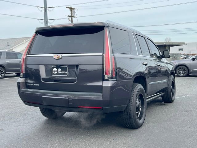 Used 2017 Cadillac Escalade Platinum image 9