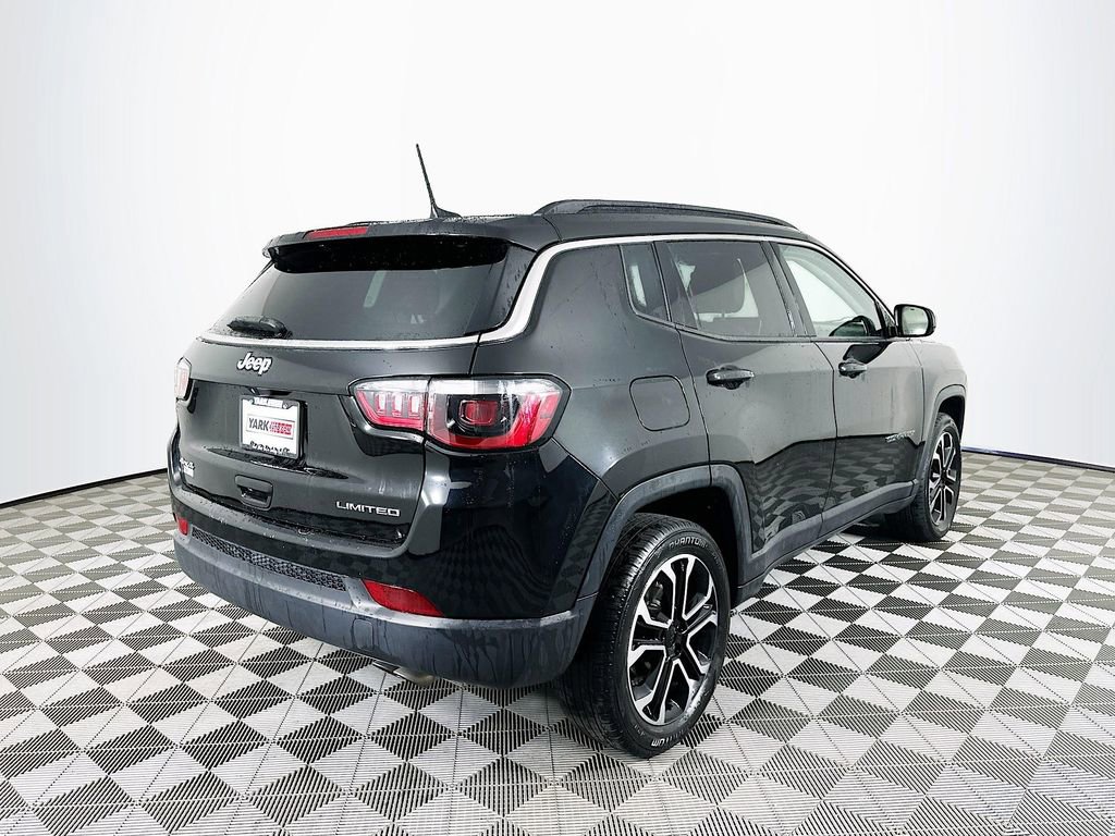 Used 2022 Jeep Compass Limited w/ Sun and Sound Group image 12