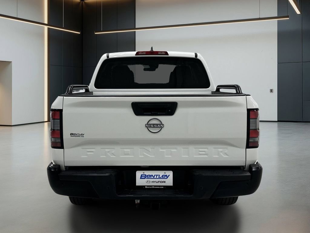 Used 2022 Nissan Frontier S w/ Technology Package image 5