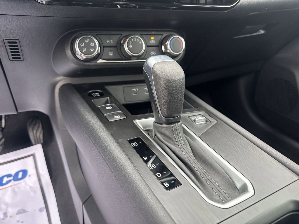 New 2026 Nissan Kicks S image 20