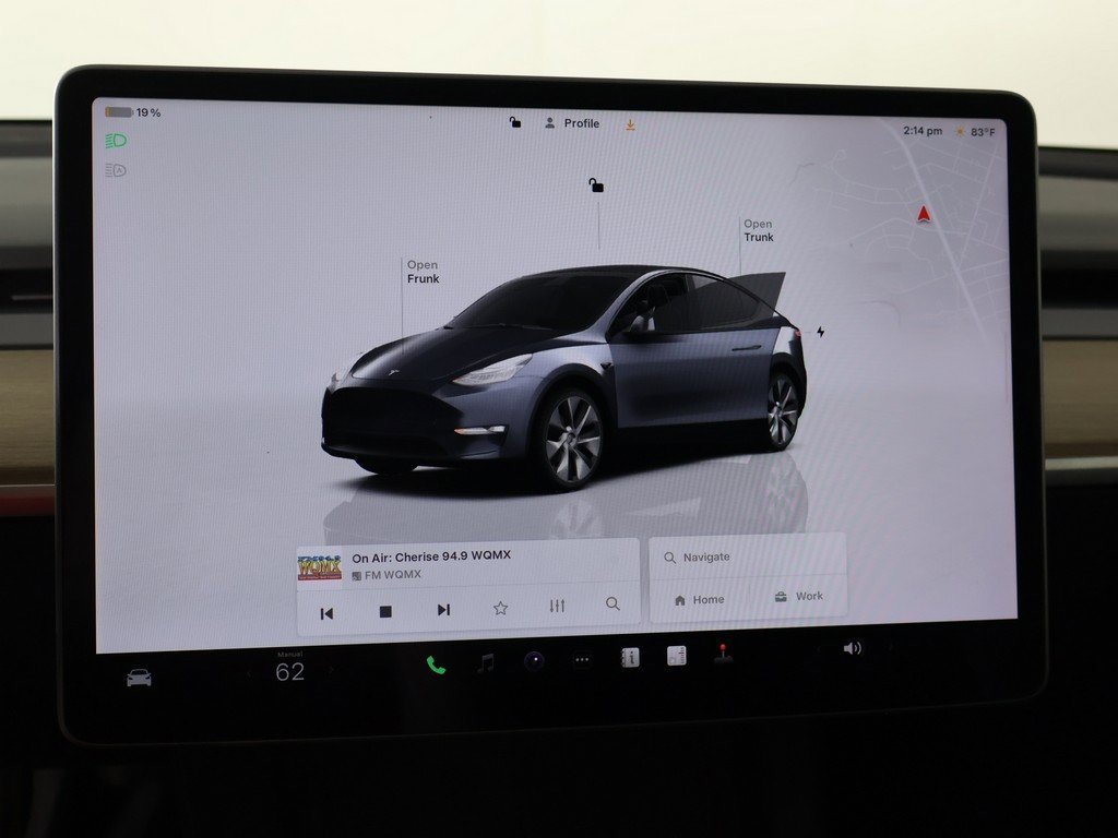 Used 2023 Tesla Model Y Long Range image 37
