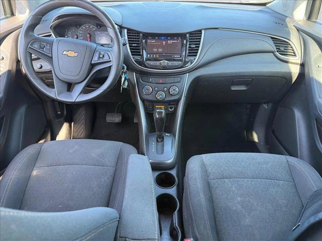 Used 2020 Chevrolet Trax LS w/ Tint and Cruise Package FWD image 12