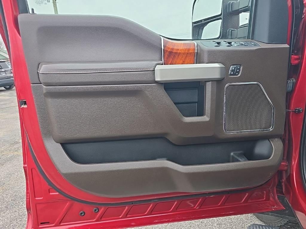 Used 2022 Ford F250 King Ranch w/ King Ranch Ultimate Package AWD/4WD image 19