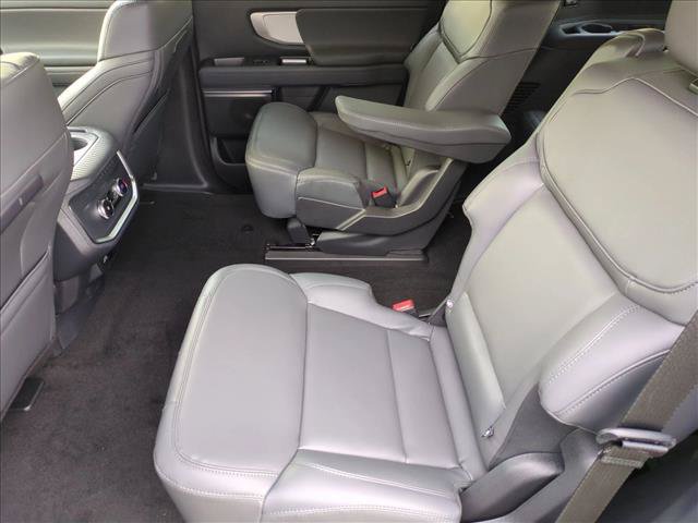 New 2027 Ford Expedition Active AWD/4WD image 16