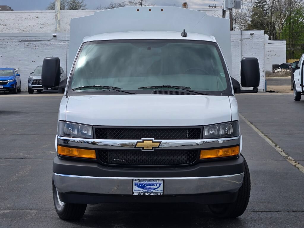 New 2026 Chevrolet Express 3500 w/ Power Convenience Package RWD image 3