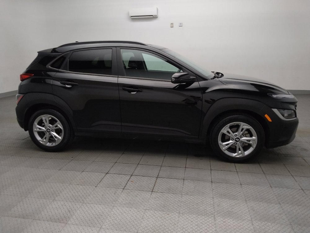 Used 2022 Hyundai Kona SEL FWD image 11