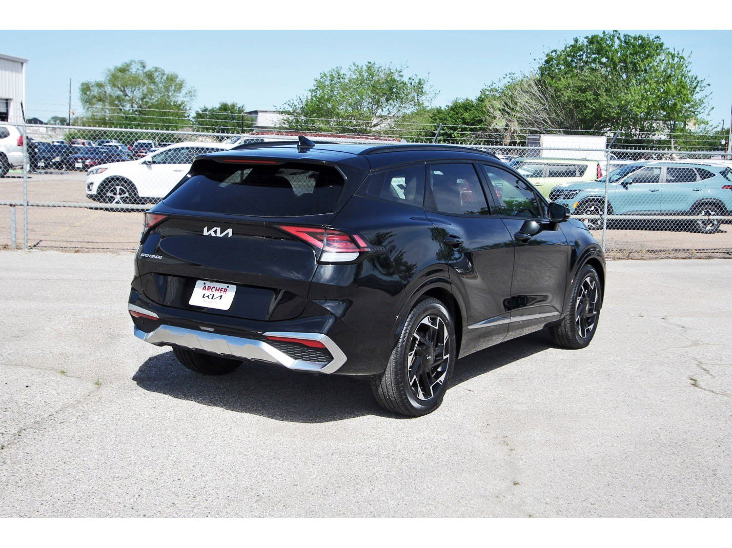 Certified 2023 Kia Sportage SX image 7