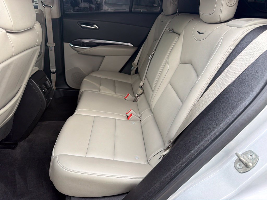 Used 2019 Cadillac XT4 Luxury FWD image 37