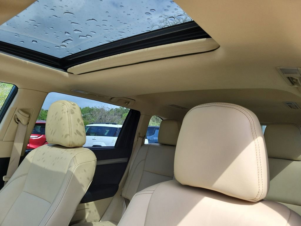 Used 2017 Toyota Highlander XLE image 23