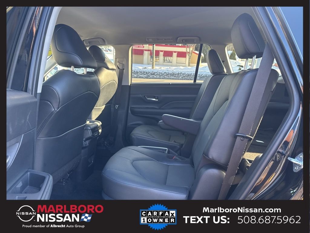 Used 2025 Toyota Grand Highlander XLE image 21