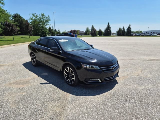 Used 2016 Chevrolet Impala LTZ FWD image 3