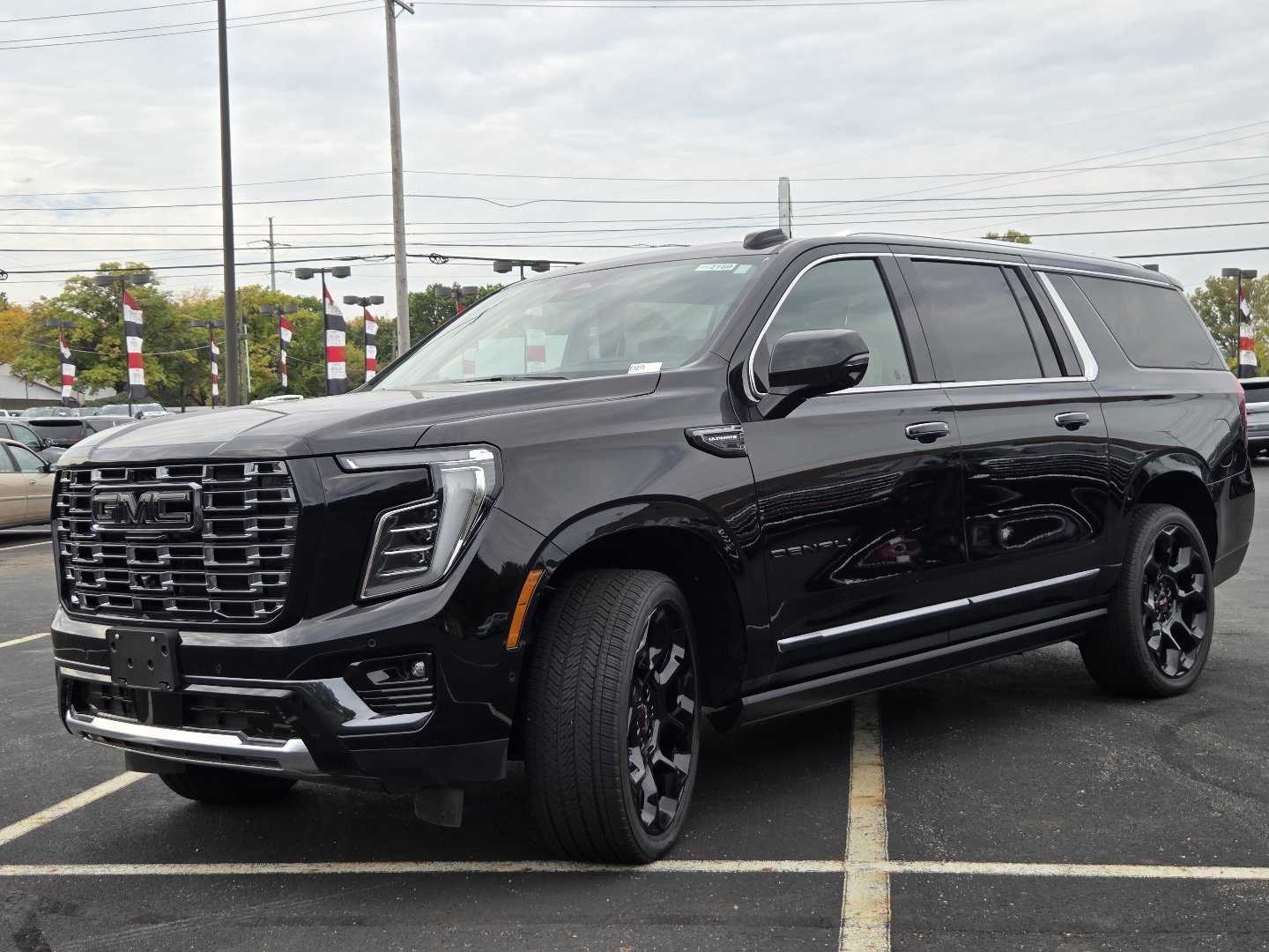 New 2026 GMC Yukon XL Denali Ultimate AWD/4WD image 16