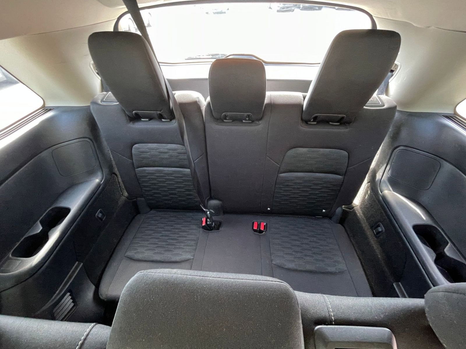 Used 2025 Nissan Pathfinder SV AWD/4WD image 31