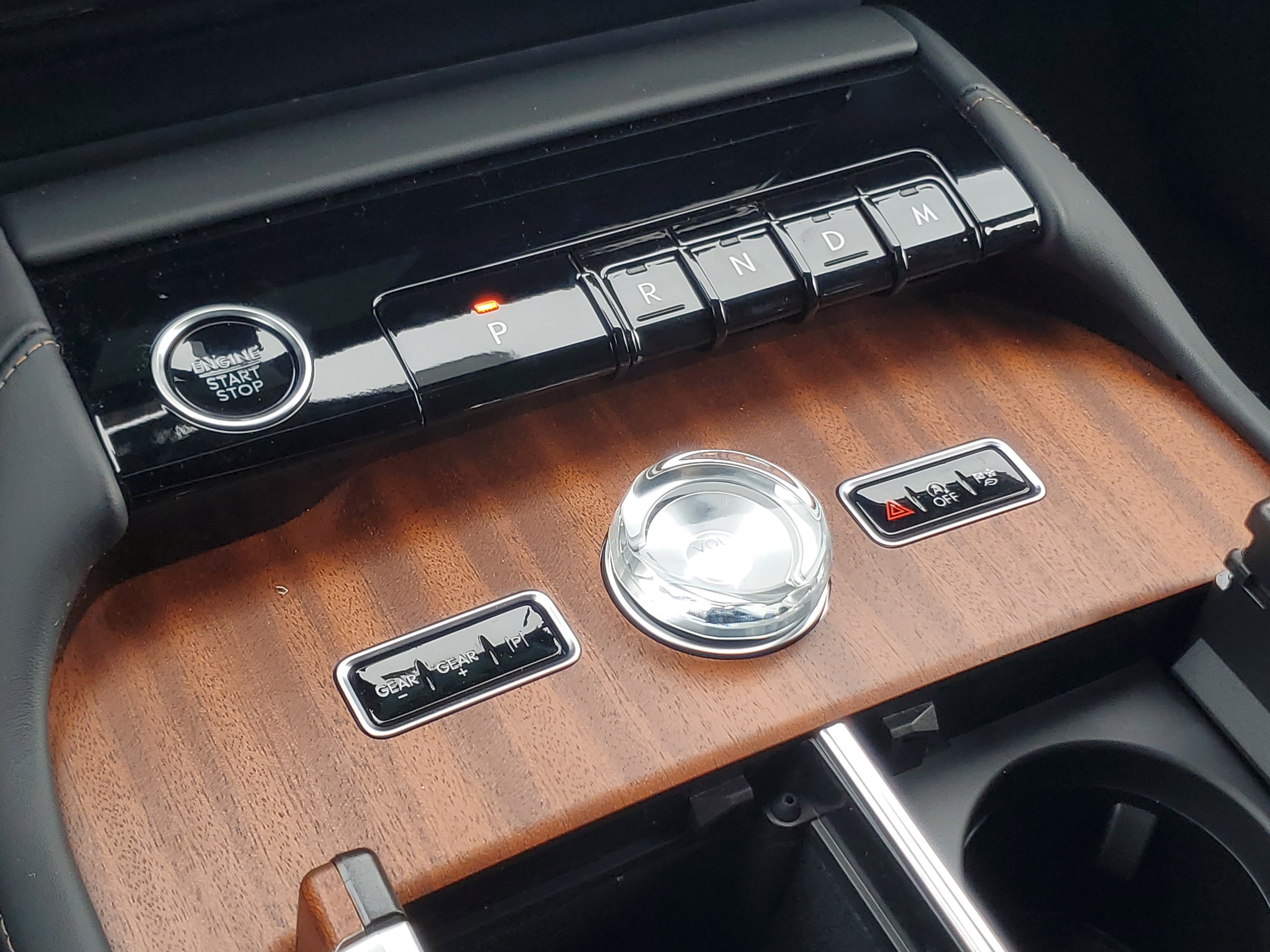 New 2026 Lincoln Navigator L Black Label image 25