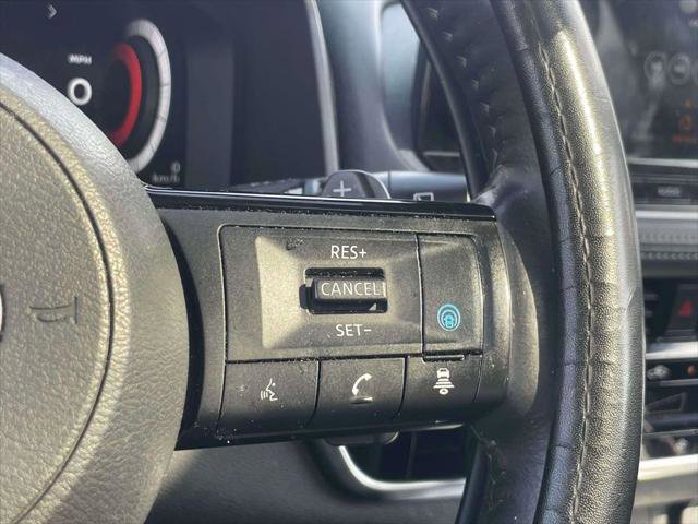 Used 2023 Nissan Rogue Platinum w/ Platinum Premium Package image 21