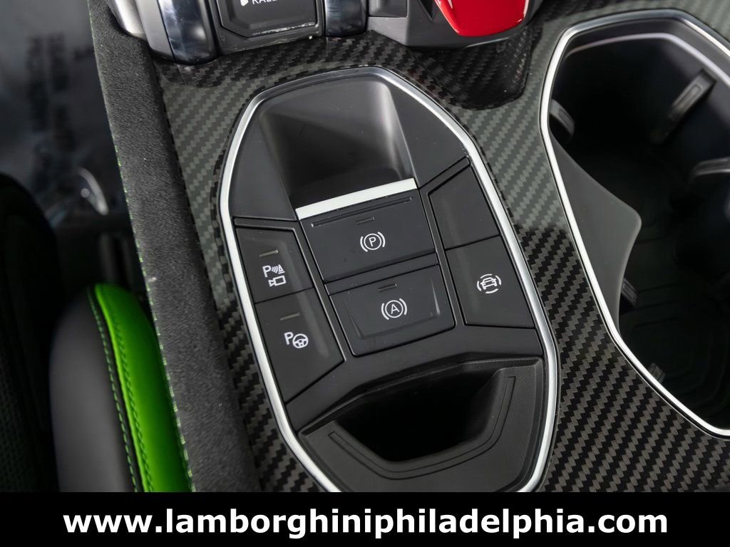Used 2024 Lamborghini Urus Performante image 27