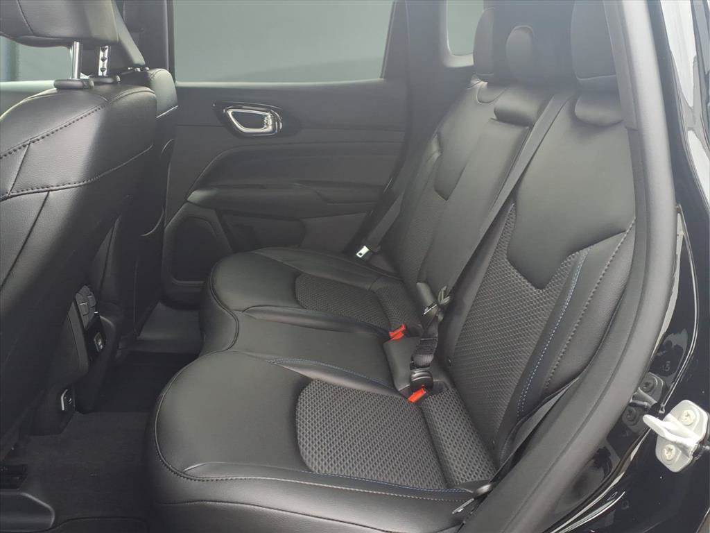 New 2026 Jeep Compass Latitude AWD/4WD image 20