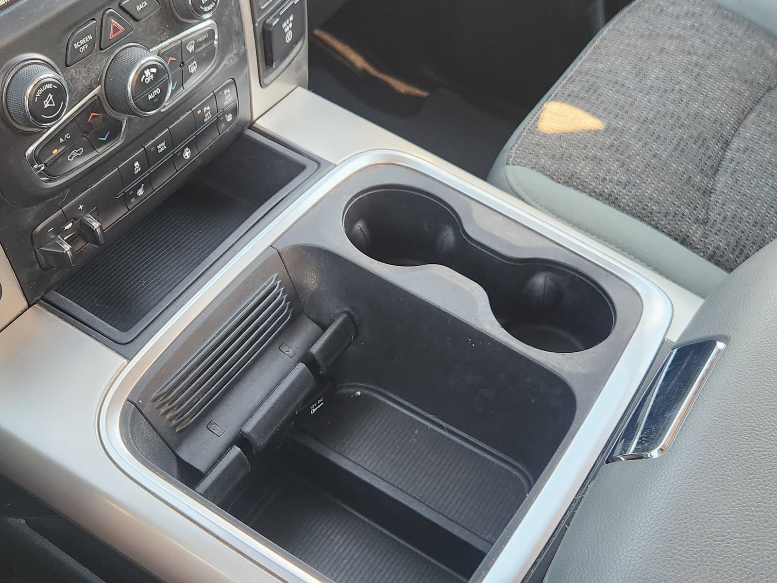 Used 2018 RAM 1500 Big Horn AWD/4WD image 19