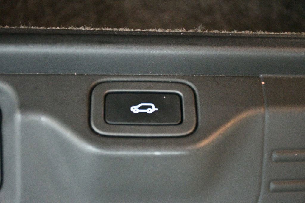 Used 2018 Land Rover Range Rover Supercharged image 75