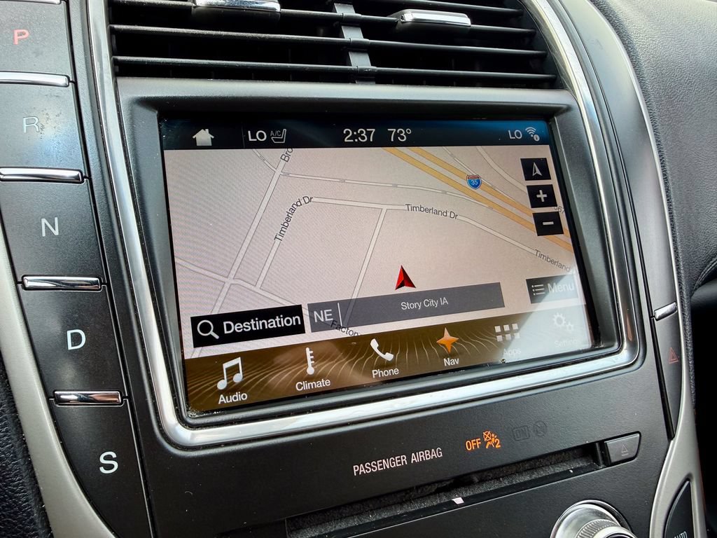 Used 2017 Lincoln MKX Reserve AWD/4WD image 25