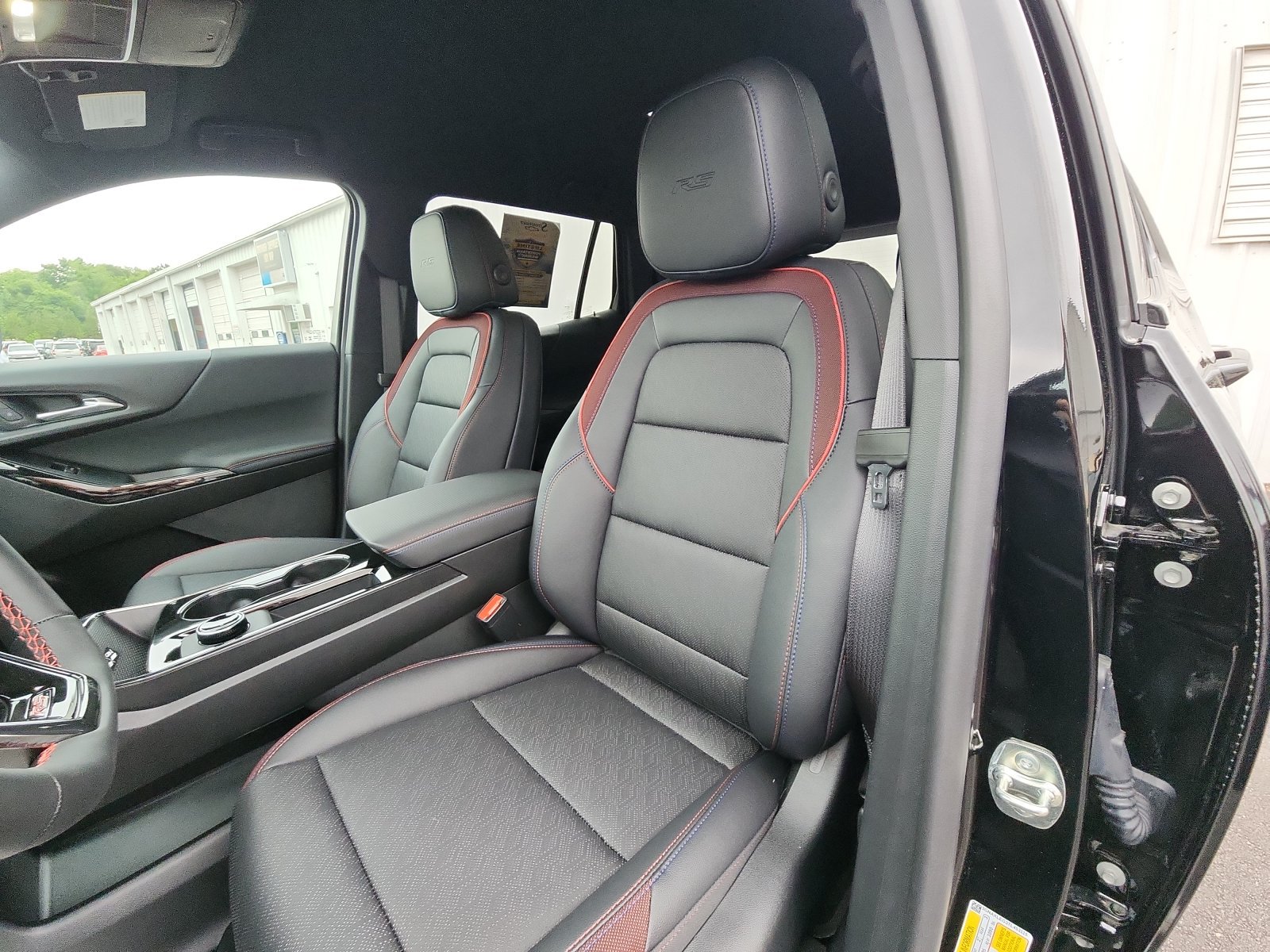 New 2026 Chevrolet Equinox RS w/ Safety and Technology Package FWD image 21
