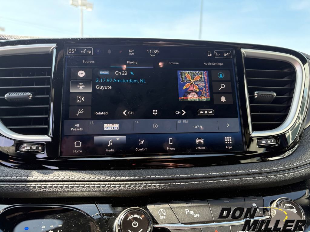 New 2026 Chrysler Pacifica Select image 18