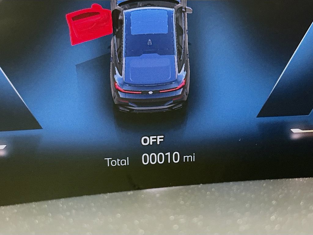 New 2026 BMW X6 xDrive40i image 16