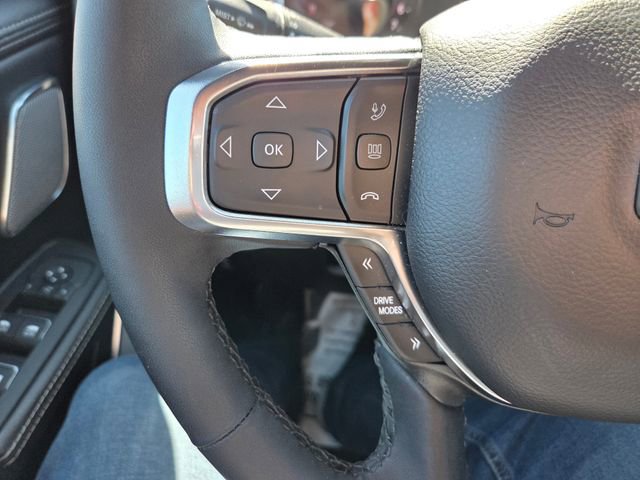 Used 2025 RAM 1500 Laramie AWD/4WD image 14