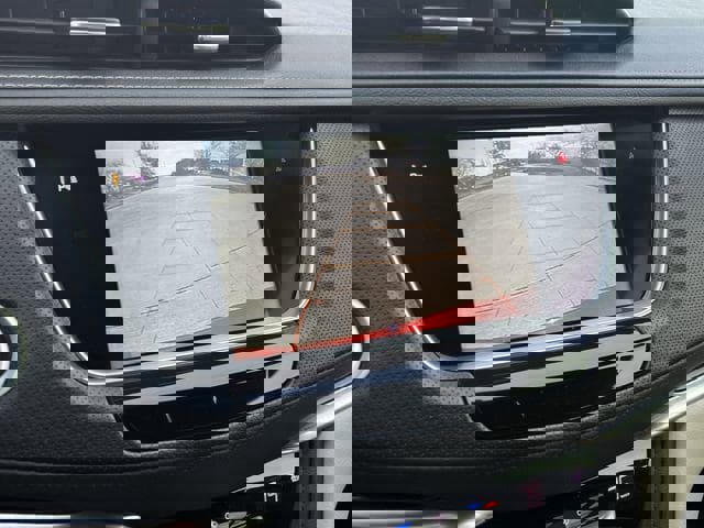 Used 2018 Cadillac XT5 Luxury w/ Driver Awareness Package image 19