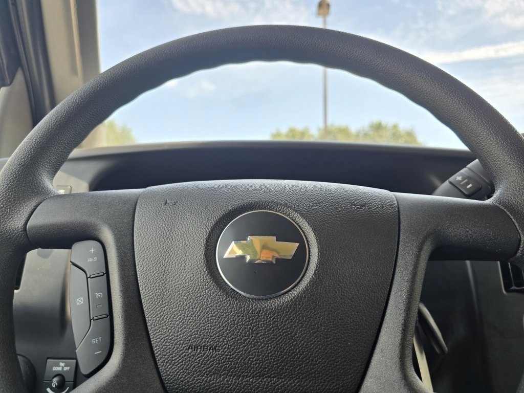 New 2025 Chevrolet Express 2500 w/ Driver Convenience Package image 14